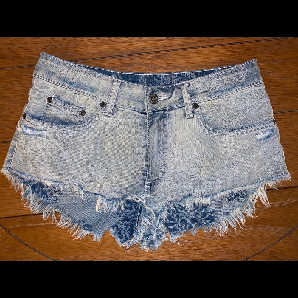 LF Shorts